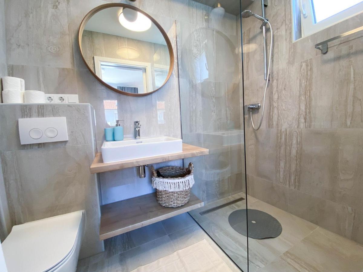Apartment Marisa Hvar Iii